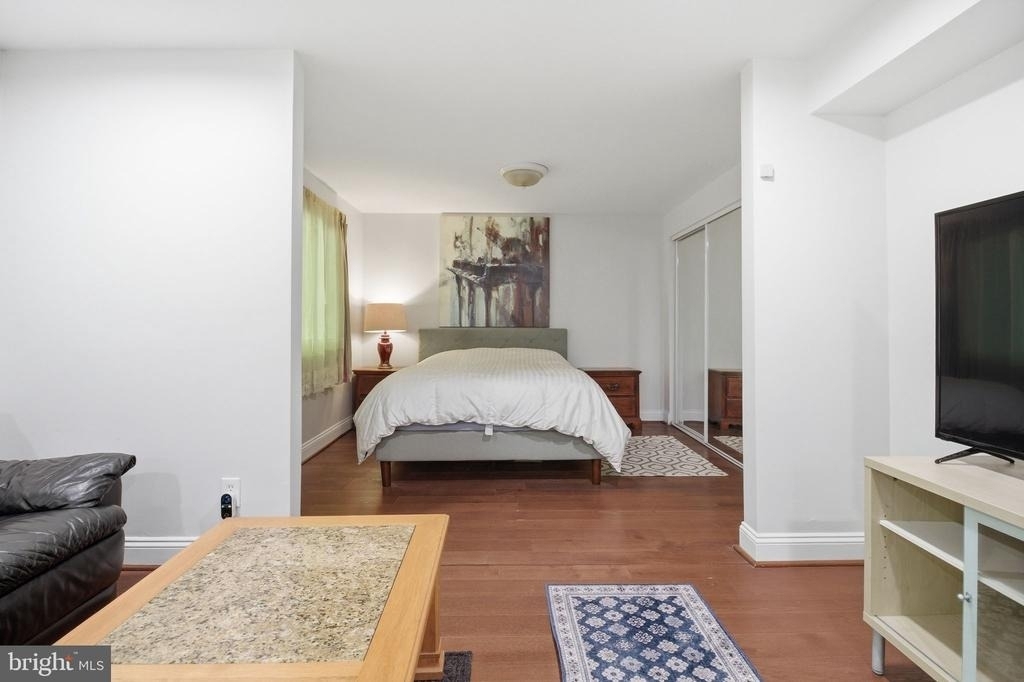 1509 Farsta Court - Photo 21