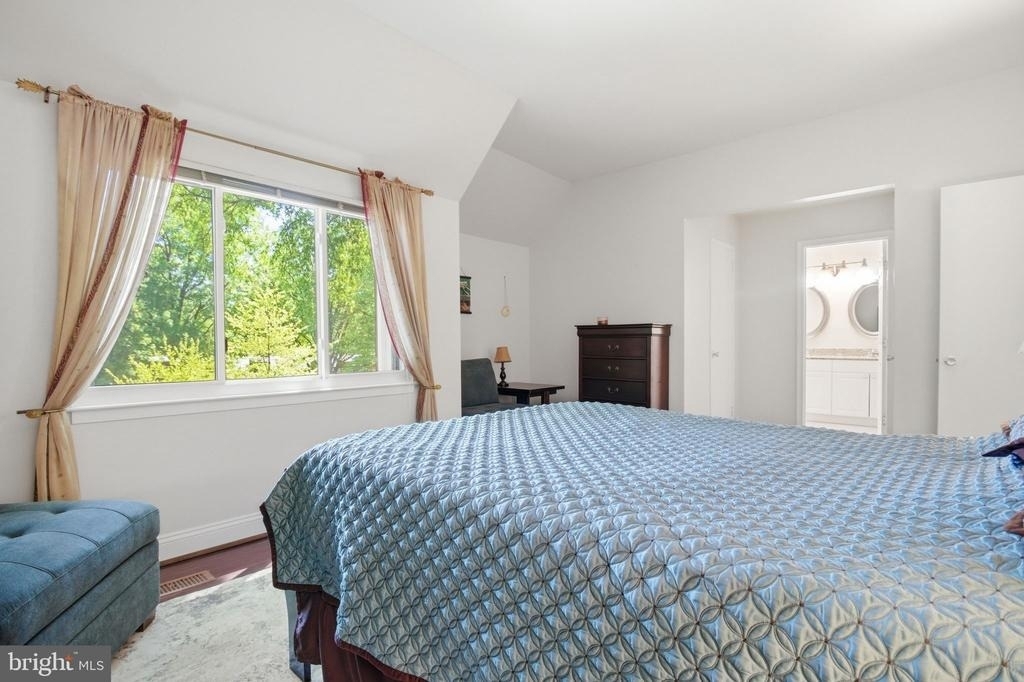 1509 Farsta Court - Photo 30