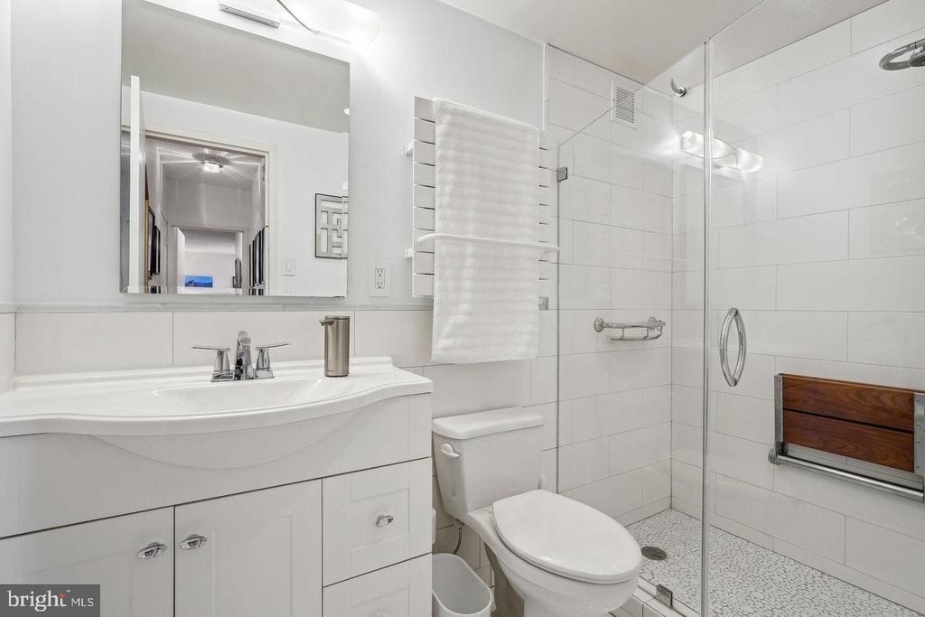 4141 N Henderson Road - Photo 12