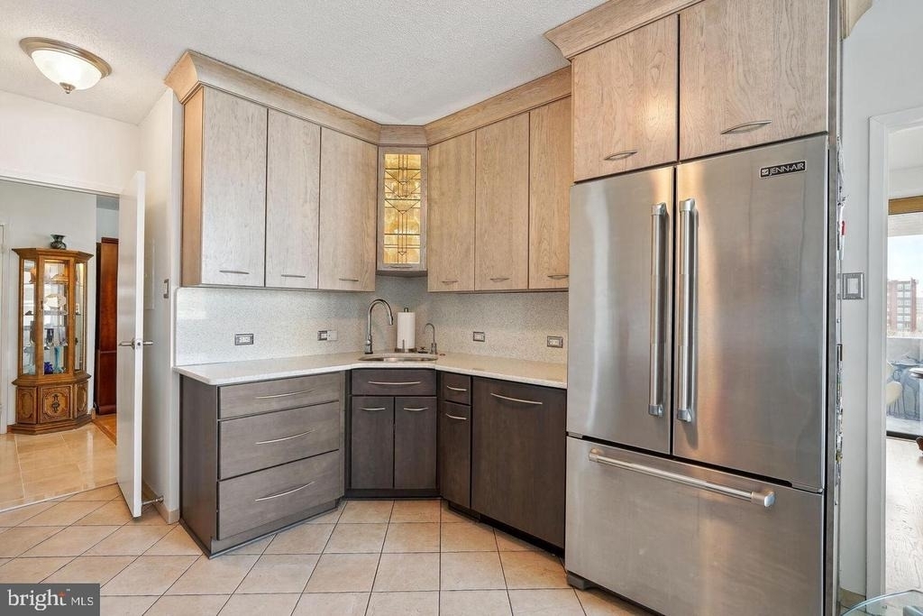 4141 N Henderson Road - Photo 6