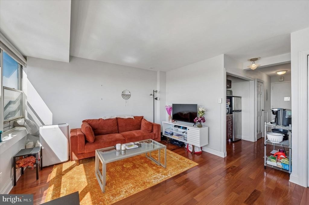 1810 Rittenhouse Square - Photo 18