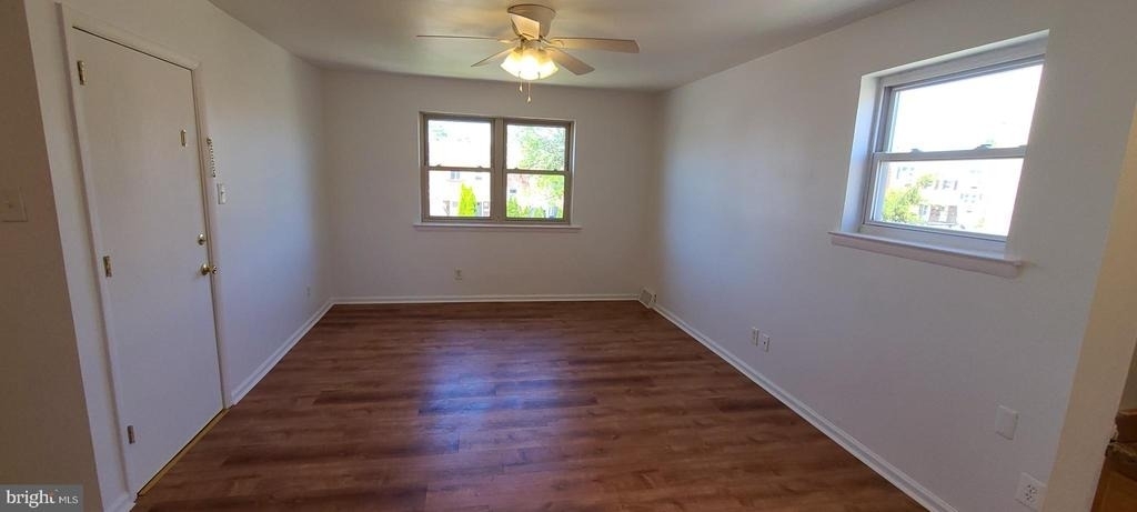 9403 Lansford Street - Photo 5