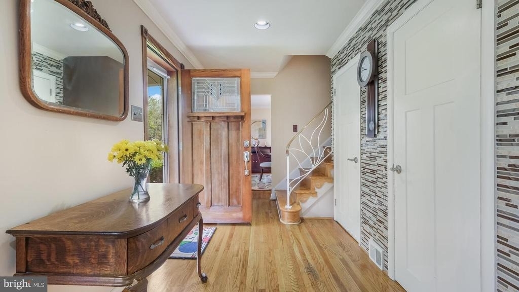 646 Green Briar Road - Photo 1