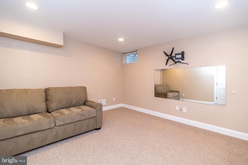 34 Lukens Drive - Photo 4