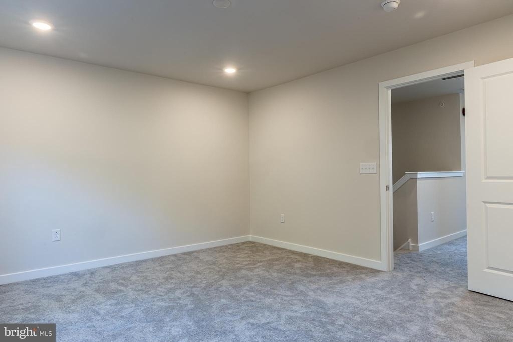 113 Four Leaf Drive - Photo 21