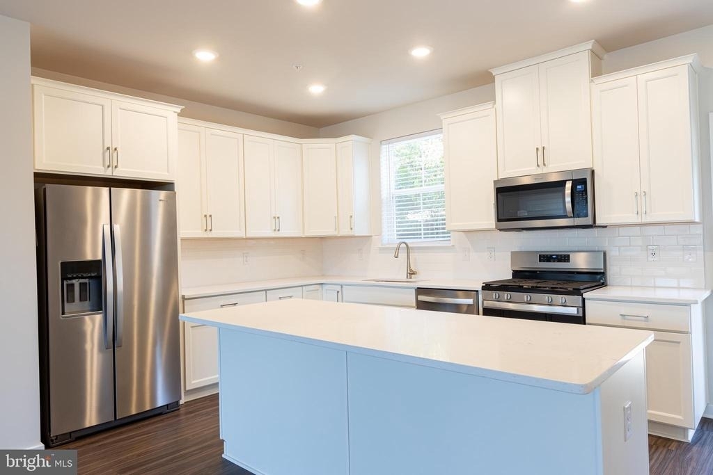 113 Four Leaf Drive - Photo 6