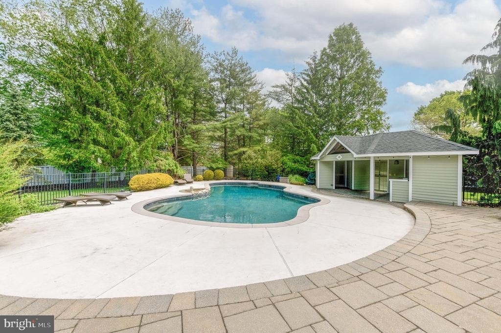 42 Ellsworth Drive - Photo 47