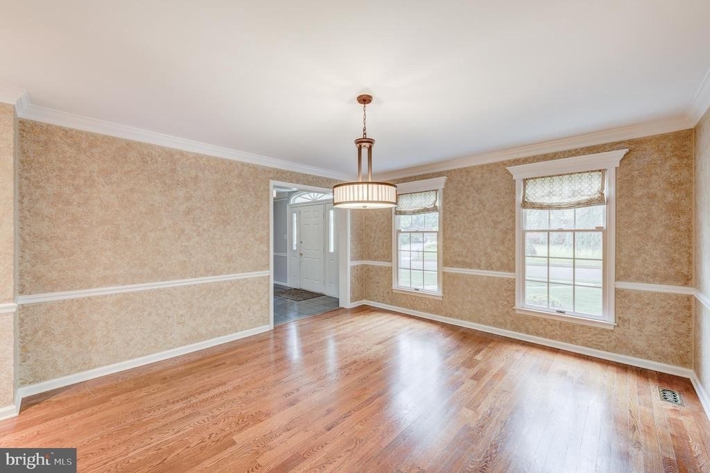 42 Ellsworth Drive - Photo 9