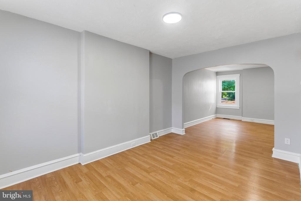 71 Amboy Avenue - Photo 5