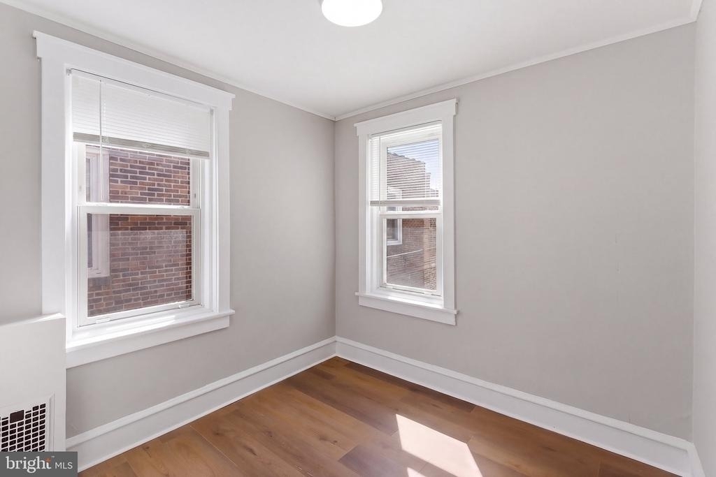 71 Amboy Avenue - Photo 9