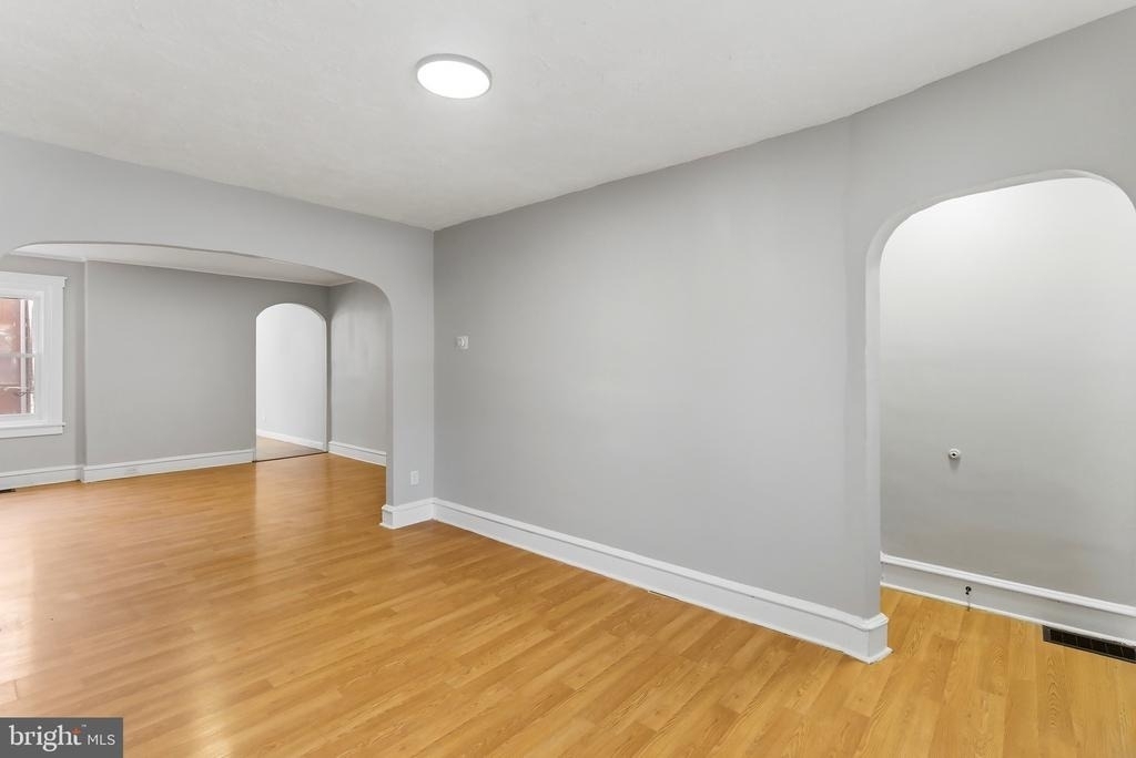 71 Amboy Avenue - Photo 3