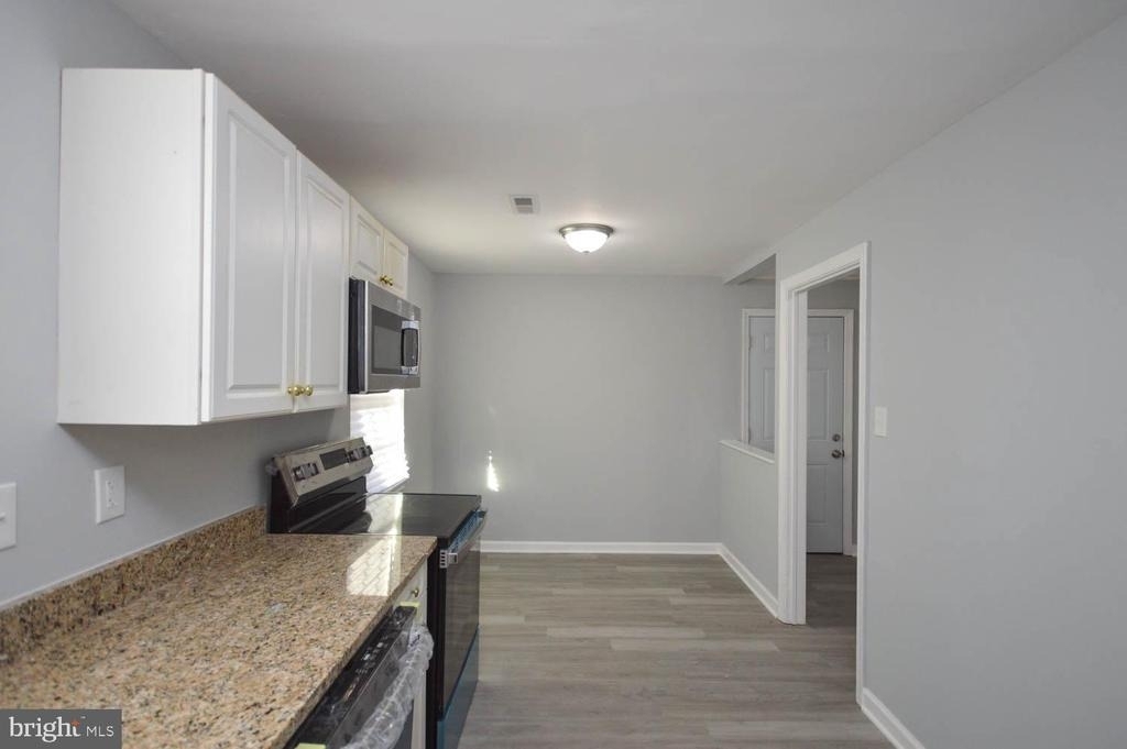 46670 Midway Drive - Photo 4