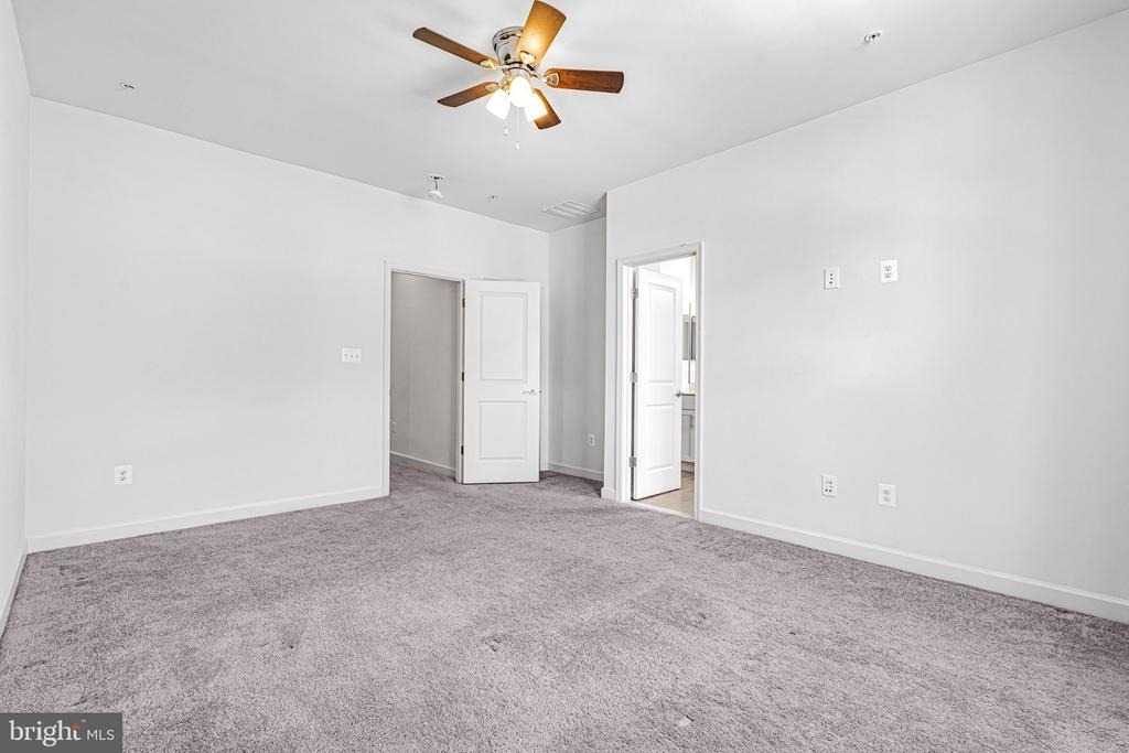 7308 Wood Pond Circle - Photo 13