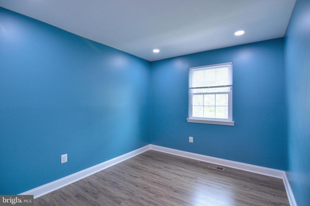 3822 Gawayne Terrace - Photo 33