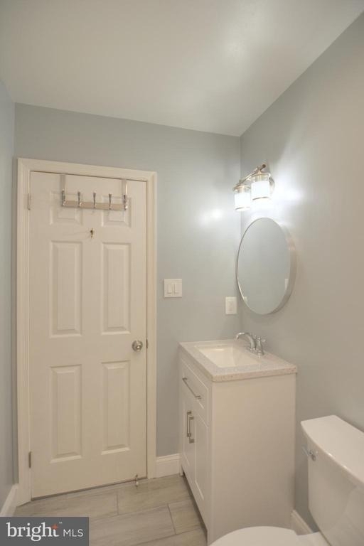 3822 Gawayne Terrace - Photo 36