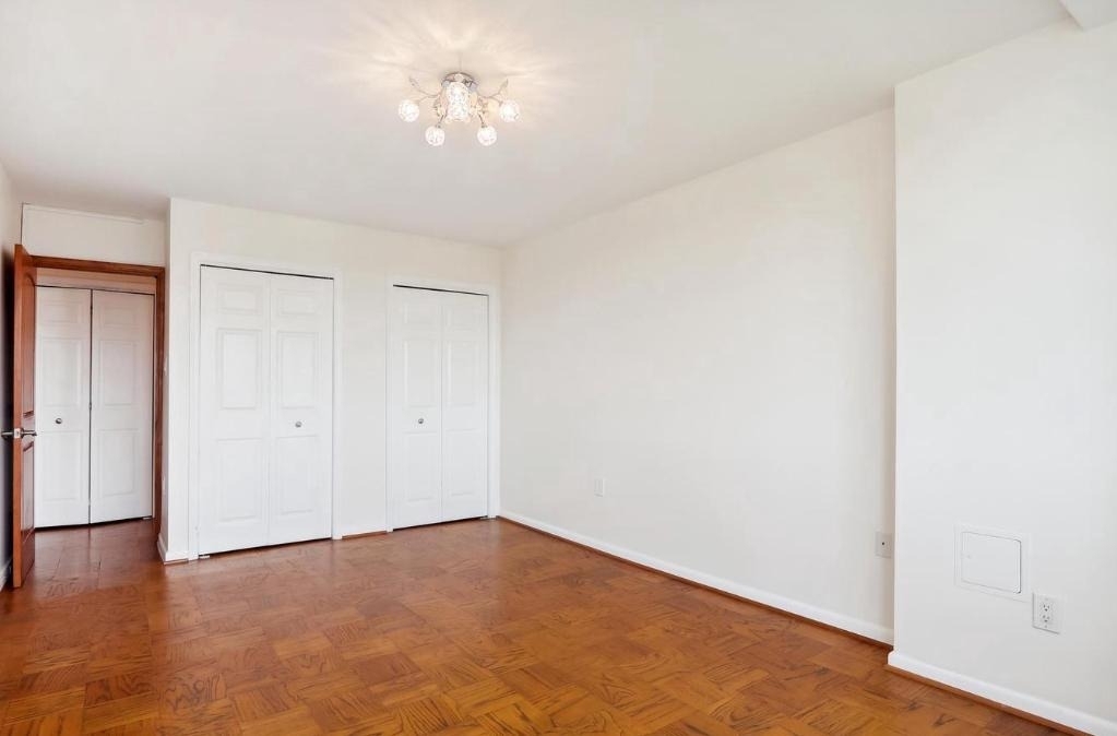 10500 Rockville Pike - Photo 15