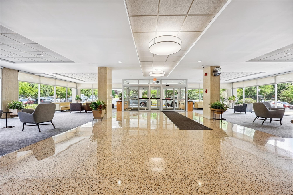 10500 Rockville Pike - Photo 1