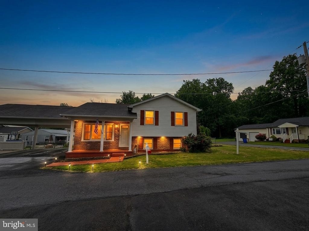 4 S Altamont Avenue - Photo 0