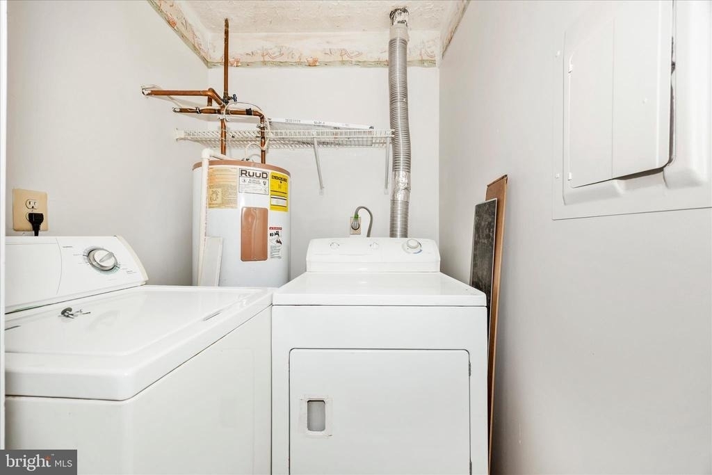 615 Himes Avenue - Photo 22
