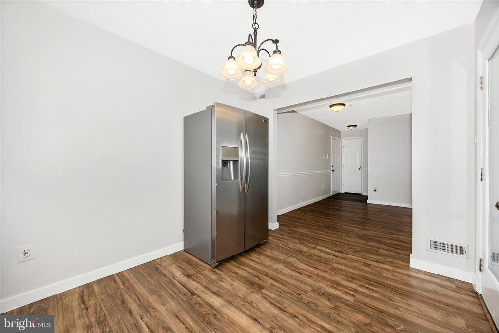 615 Himes Avenue - Photo 12