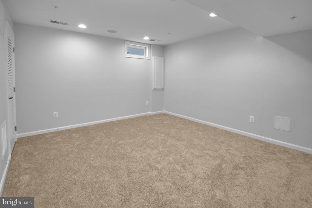 9611 Atterbury Lane - Photo 3