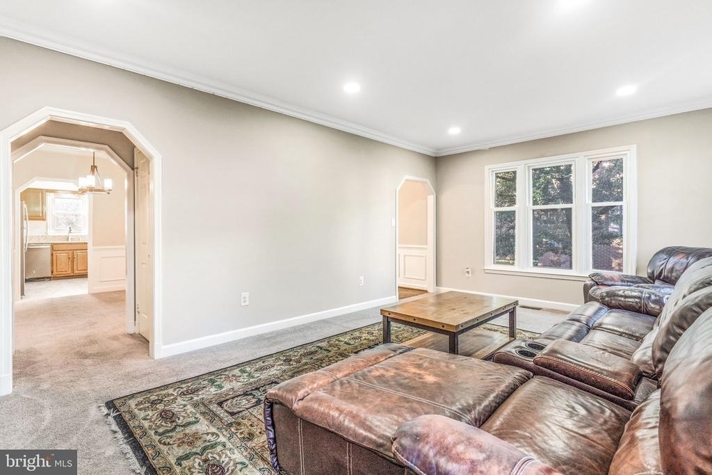 2148 Colonel Way - Photo 7