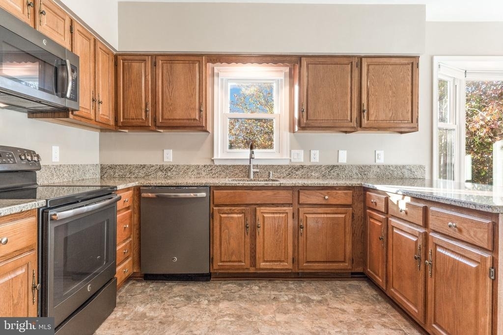 2148 Colonel Way - Photo 10