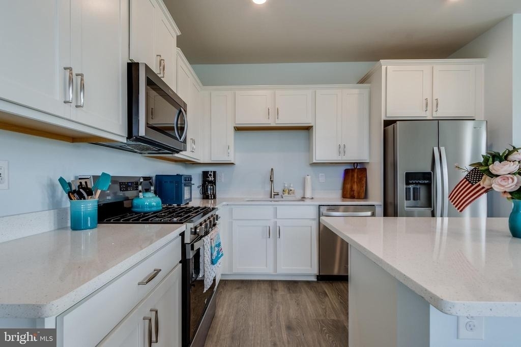 9224 Greenway Trail - Photo 12
