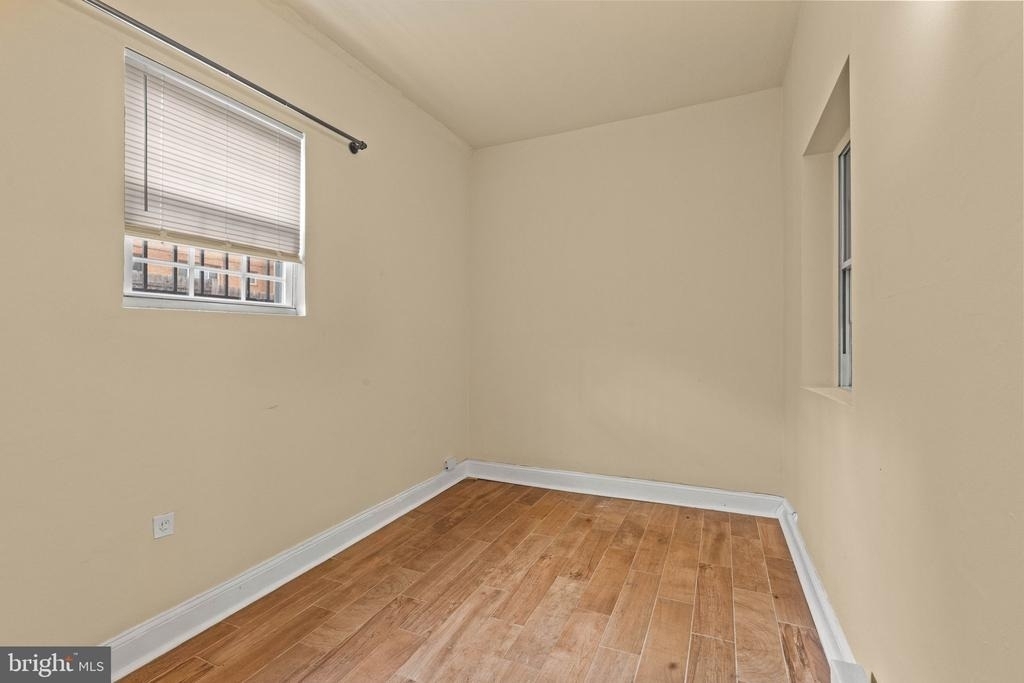 1716 Capitol Avenue Ne - Photo 13