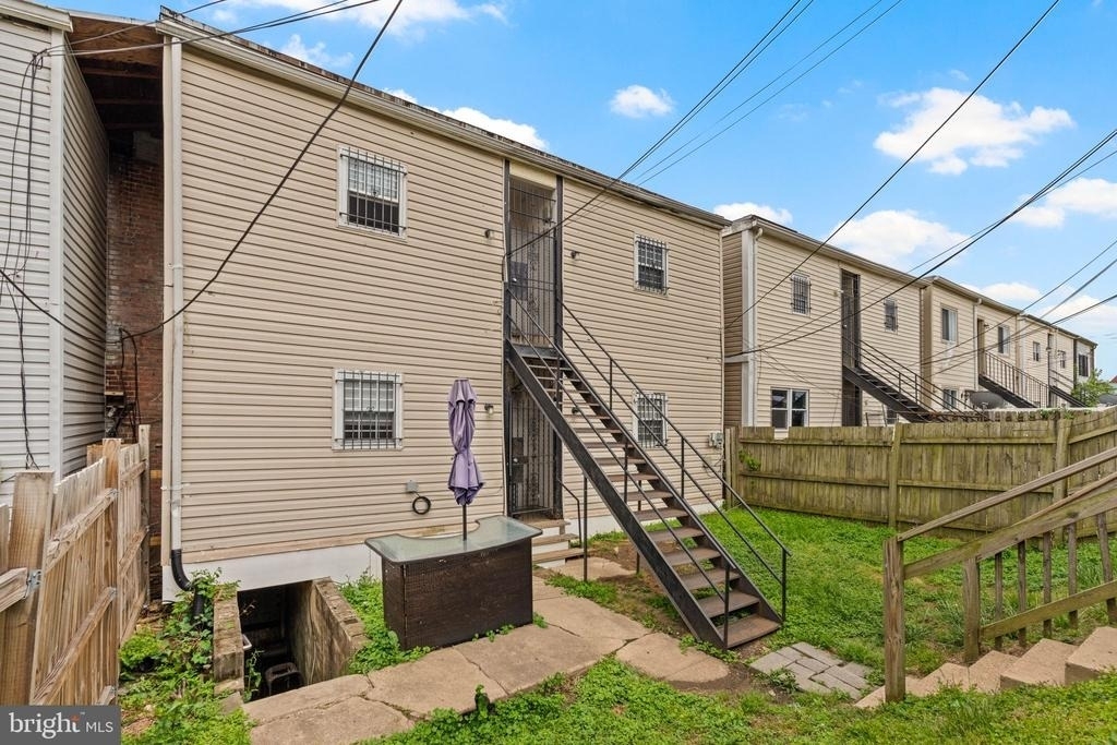 1716 Capitol Avenue Ne - Photo 19