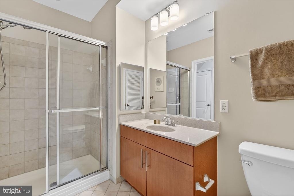1390 Kenyon Street Nw - Photo 6