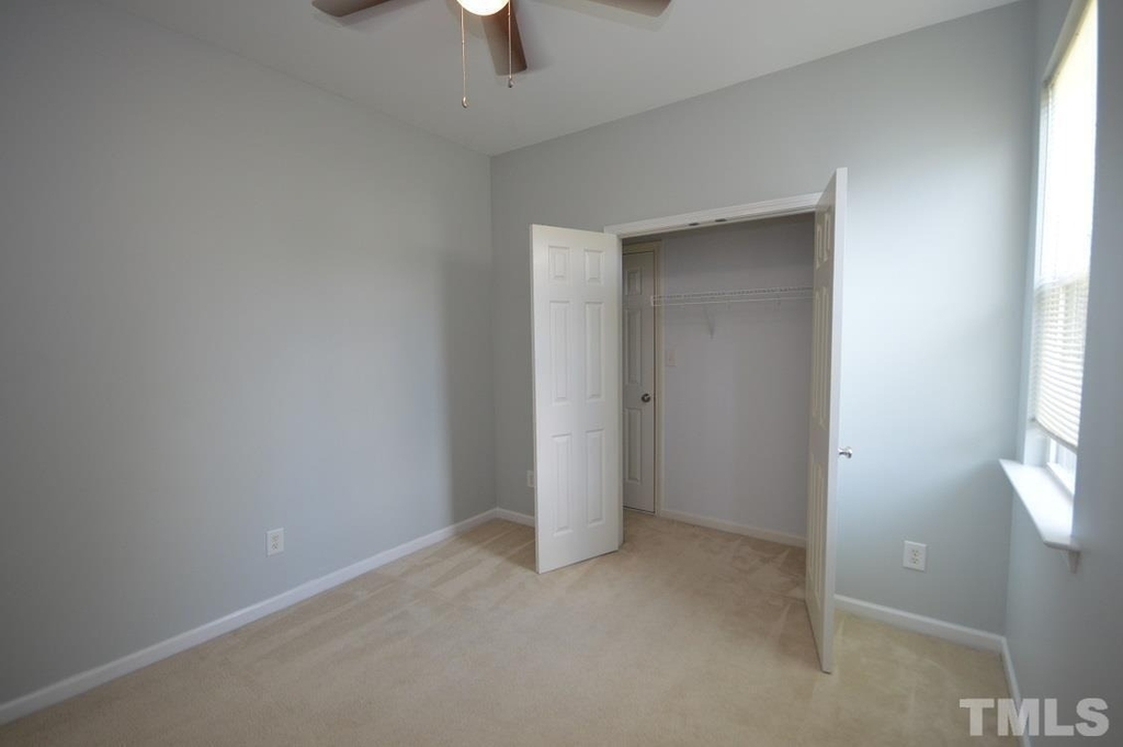 1507 Hinchliff Court - Photo 21