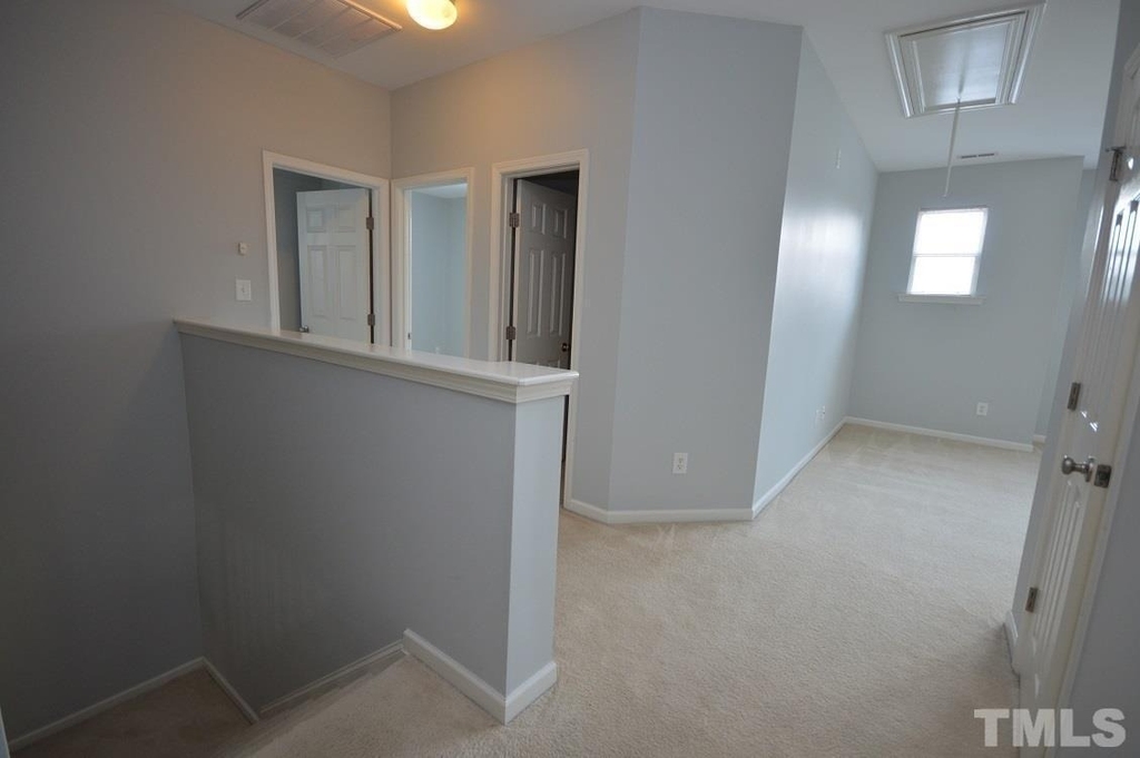 1507 Hinchliff Court - Photo 14