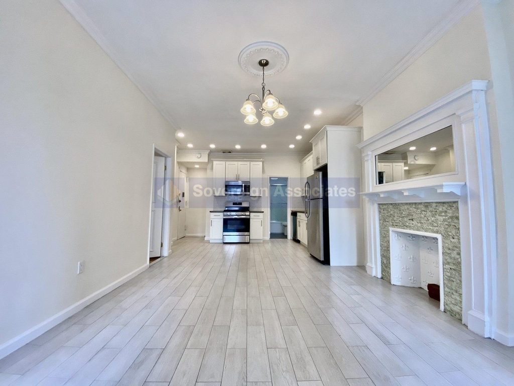 320 West 106th Street - Photo 1