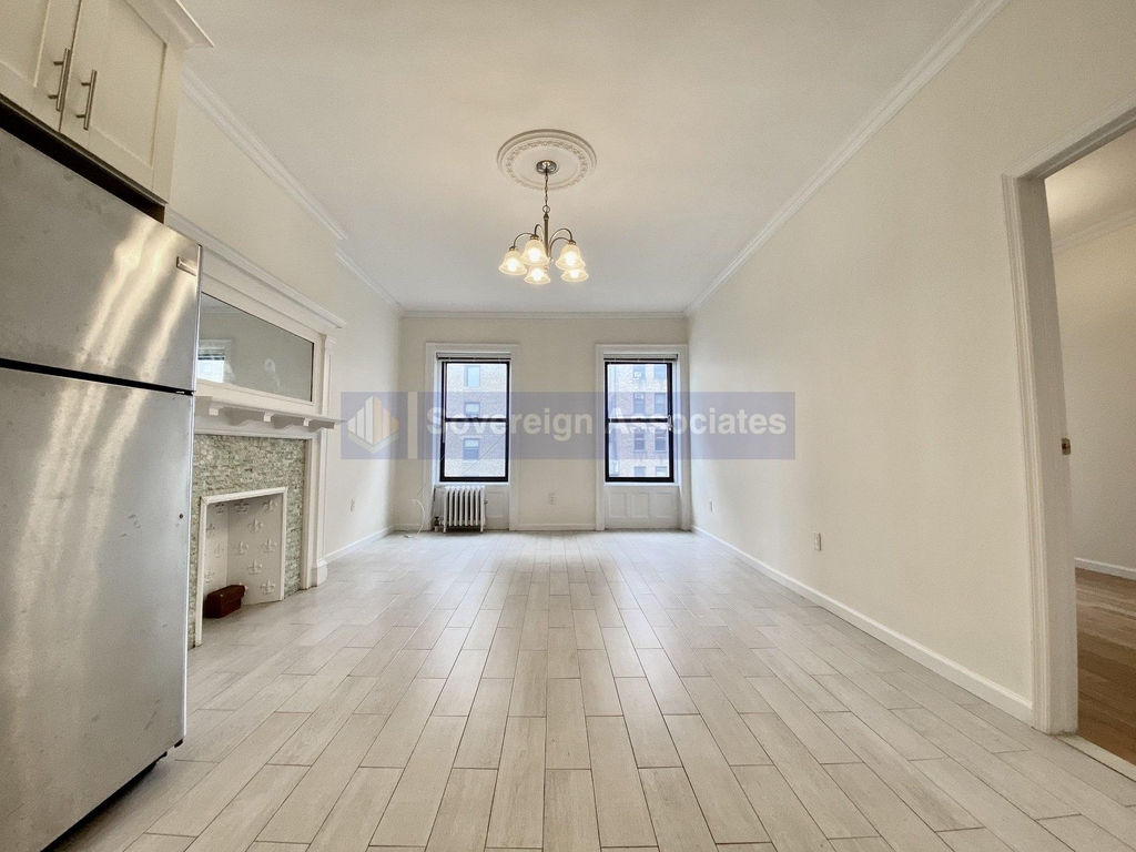 320 West 106th Street - Photo 3