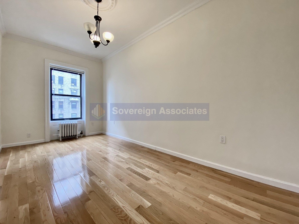 320 West 106th Street - Photo 4