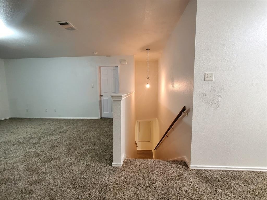 17909 Maxa Dr - Photo 8