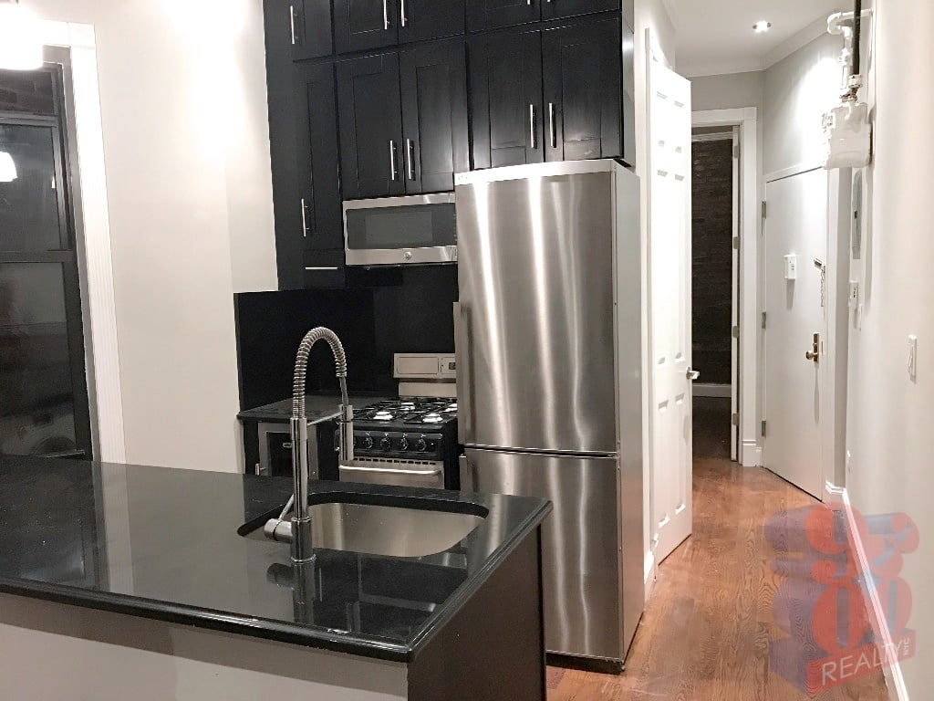 Avenue B, Unit 5d - Photo 0