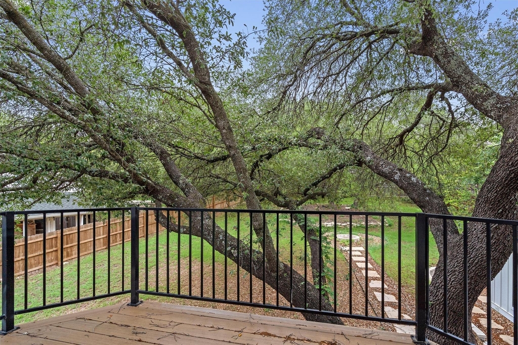 307 Hurst Creek Rd - Photo 32