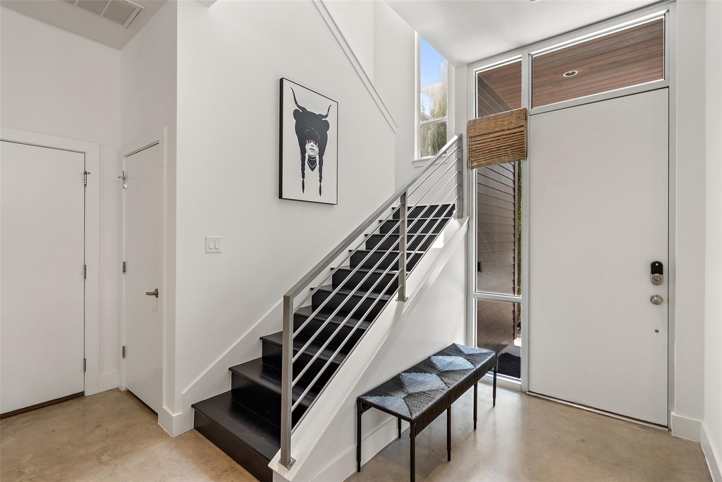 2105 Goodrich Ave - Photo 16