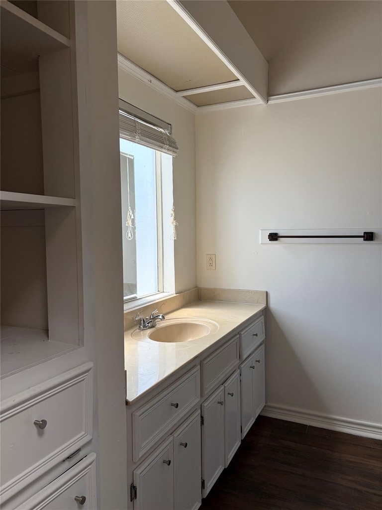 1404 Andra Ln - Photo 8