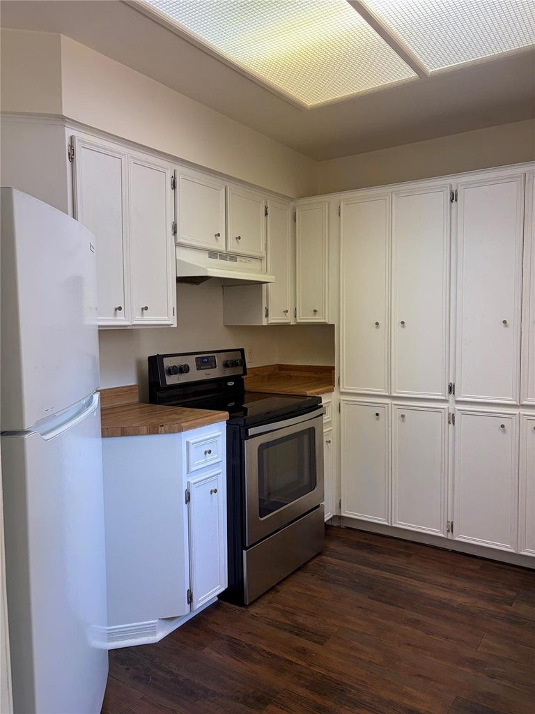 1404 Andra Ln - Photo 5