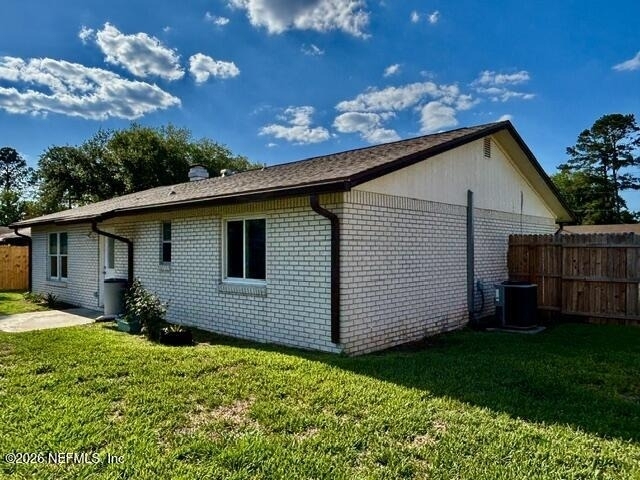 1747 Papaya Drive N - Photo 4