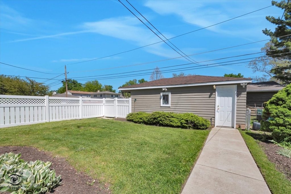1005 E Park Street - Photo 23