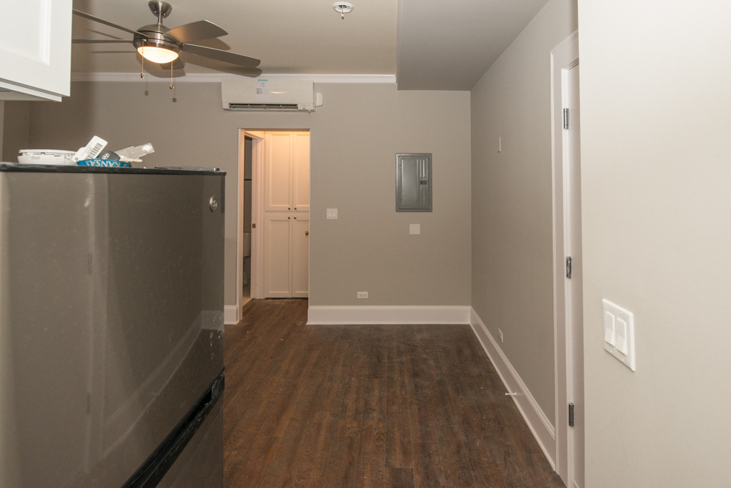 817 W Lakeside Place - Photo 6