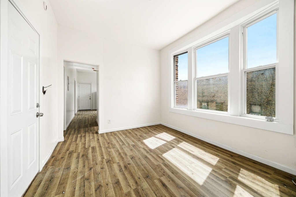 1621 S Lawndale Avenue - Photo 7