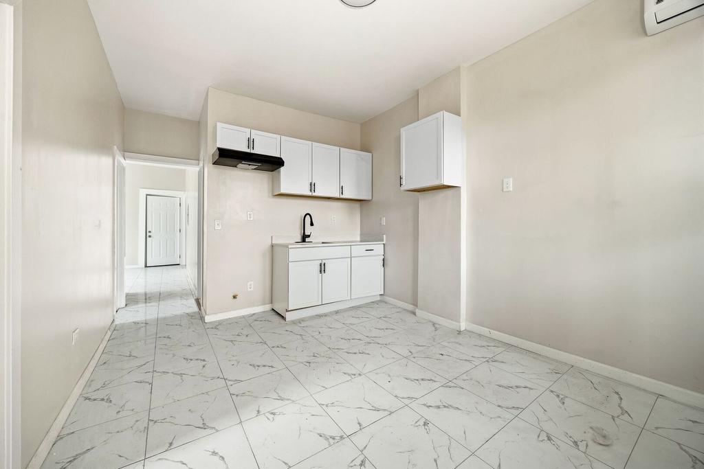 1621 S Lawndale Avenue - Photo 4