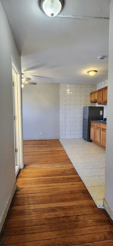 4764 N Virginia Avenue - Photo 5