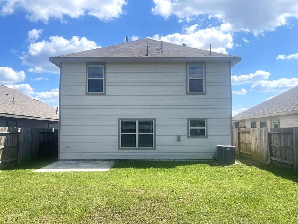 22327 San Damiano Street - Photo 9