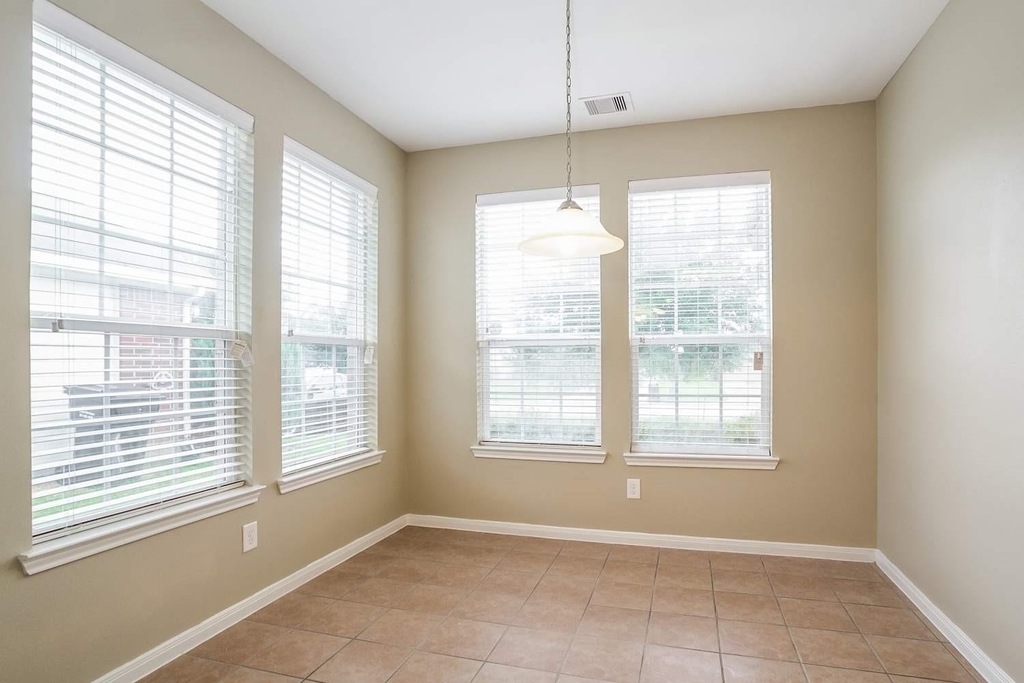 1010 Doubletree Glen Drive - Photo 6